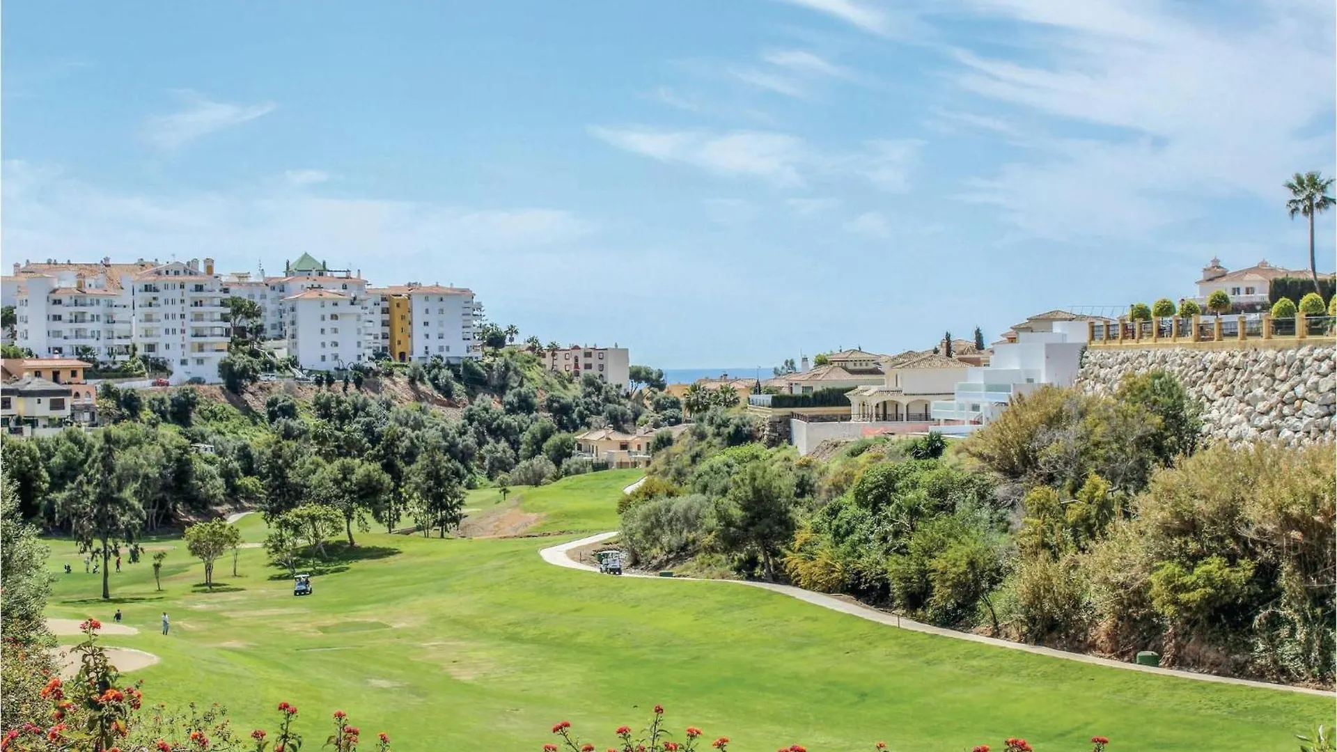 Awesome Apartment In Riviera Del Sol With Kitchen Sitio de Calahonda