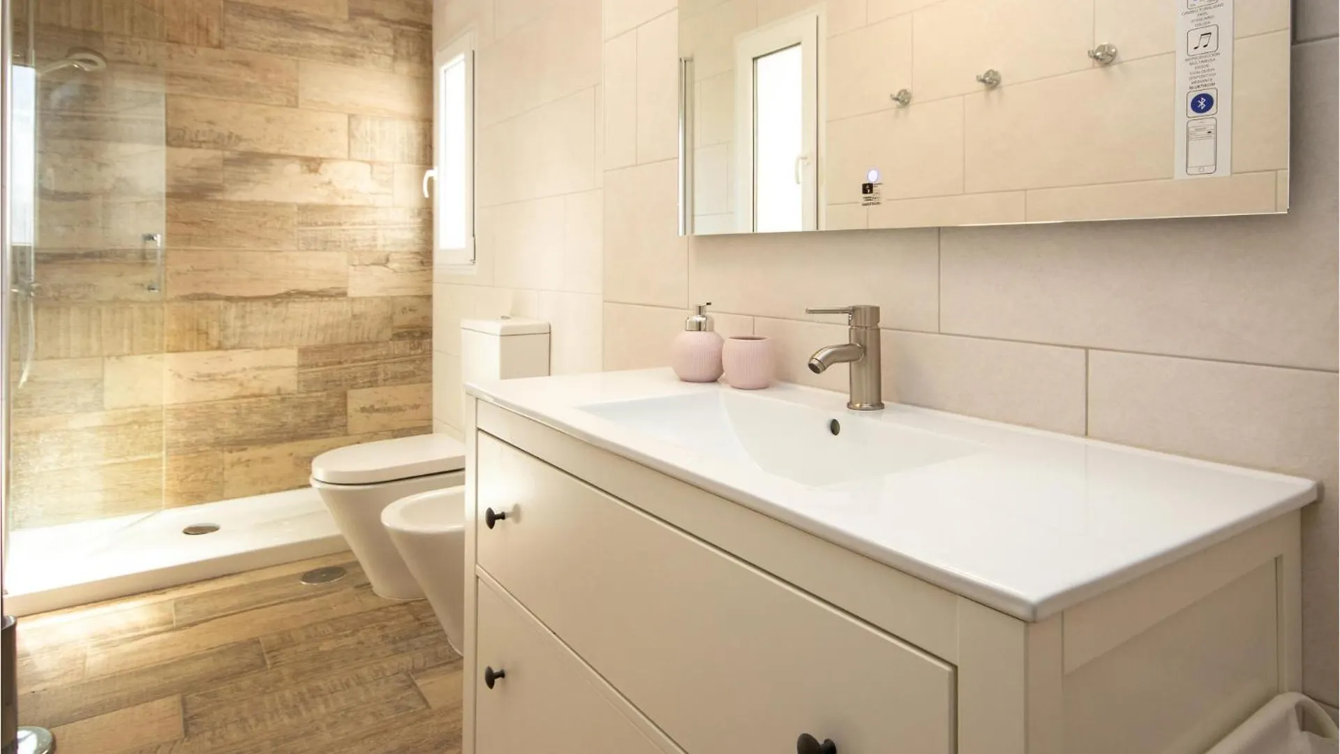 Awesome Apartment In Riviera Del Sol With Kitchen Sitio de Calahonda
